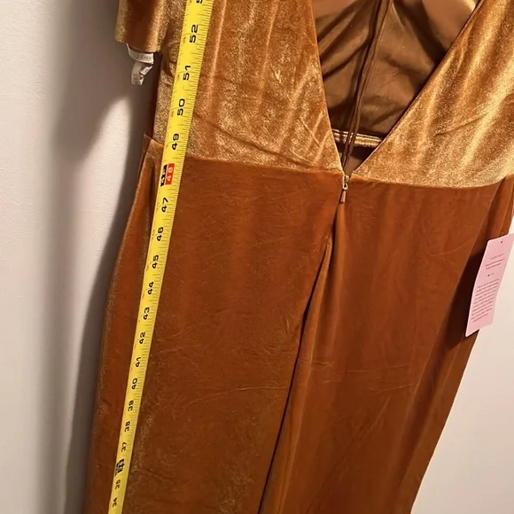 BHLDN Jenny Yoo Ellis Stretch Velvet Gown Size 12 NWT - Picture 15 of 16